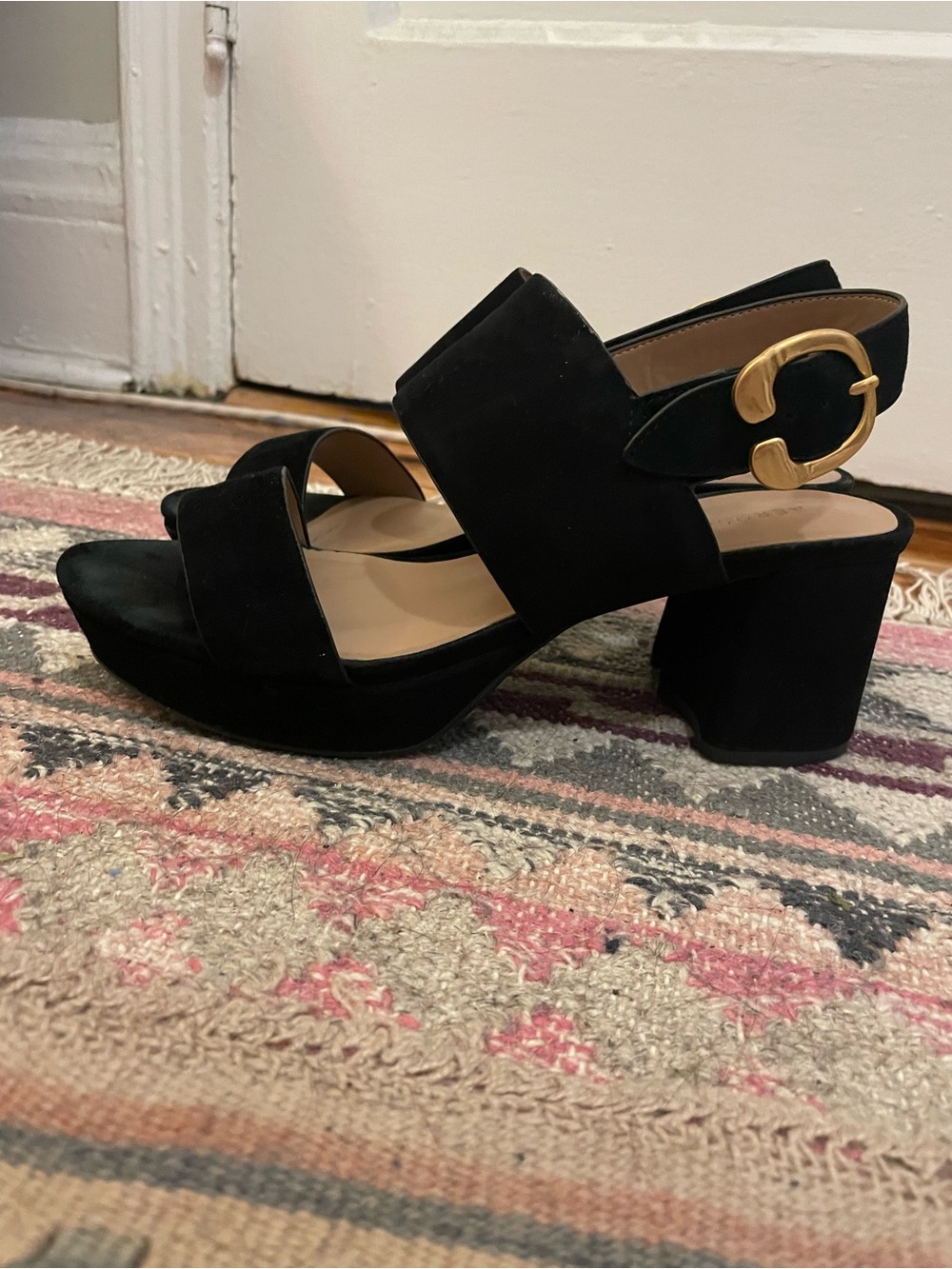 Aerosoles Camera Black Suede Sandals - size 8.5 - Picture 4 of 6